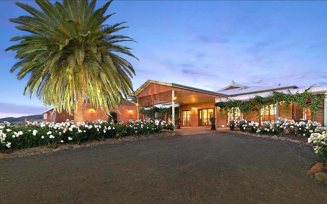 Strathearn Park Lodge Scone Buitenkant foto